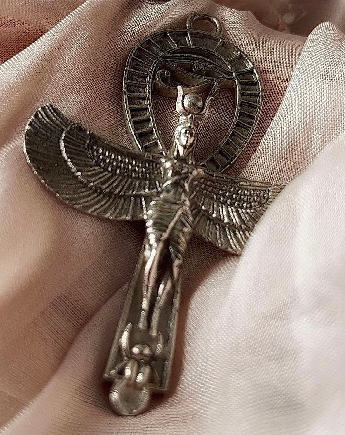 Isis Pendant image 0