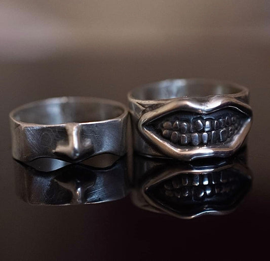 Twin Rings image 1