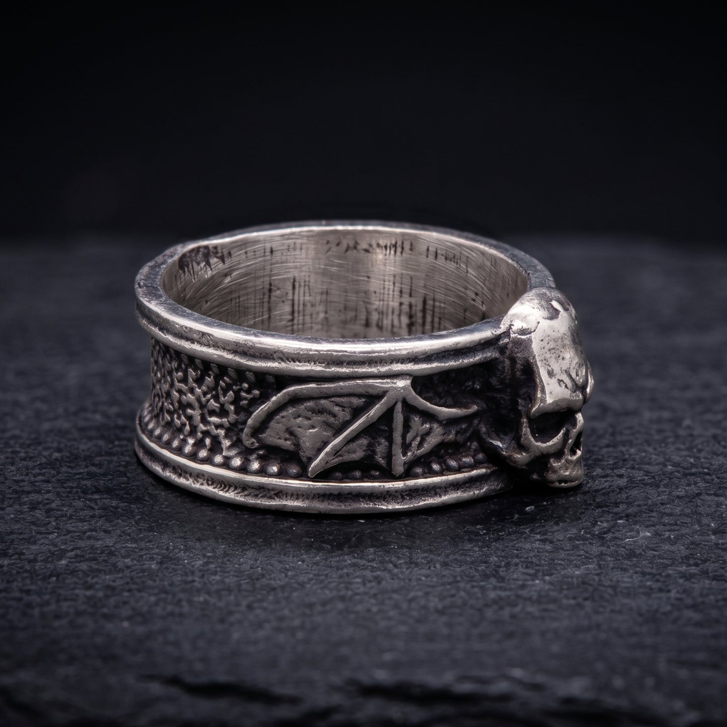 Vampire's Skull Ring