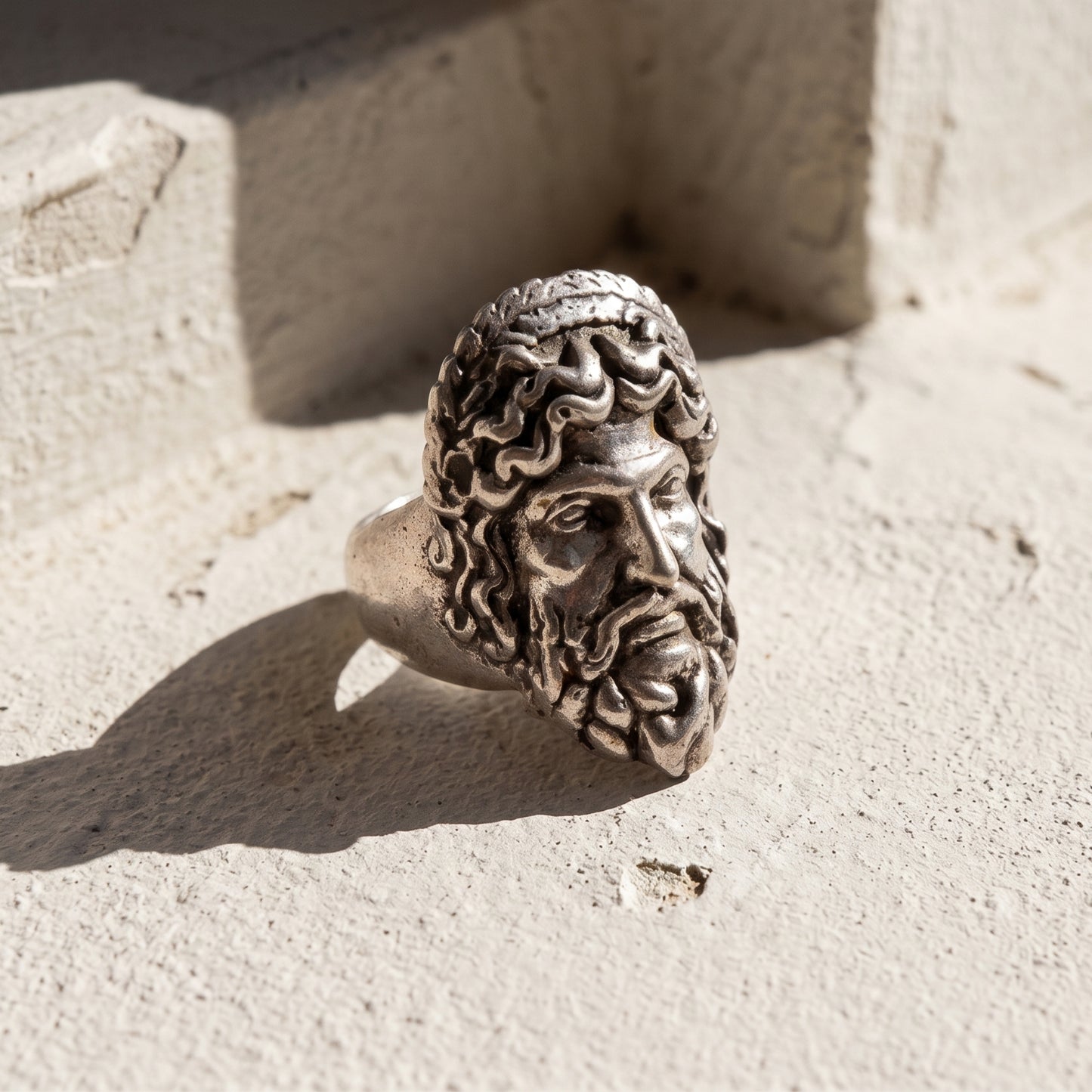 Zeus Ring V1