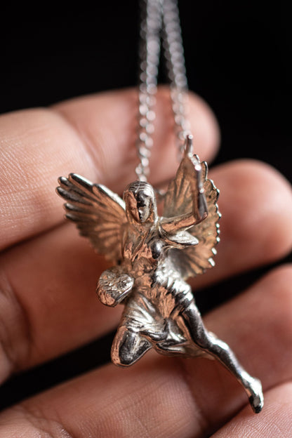 Fallen Angel pendant image 2