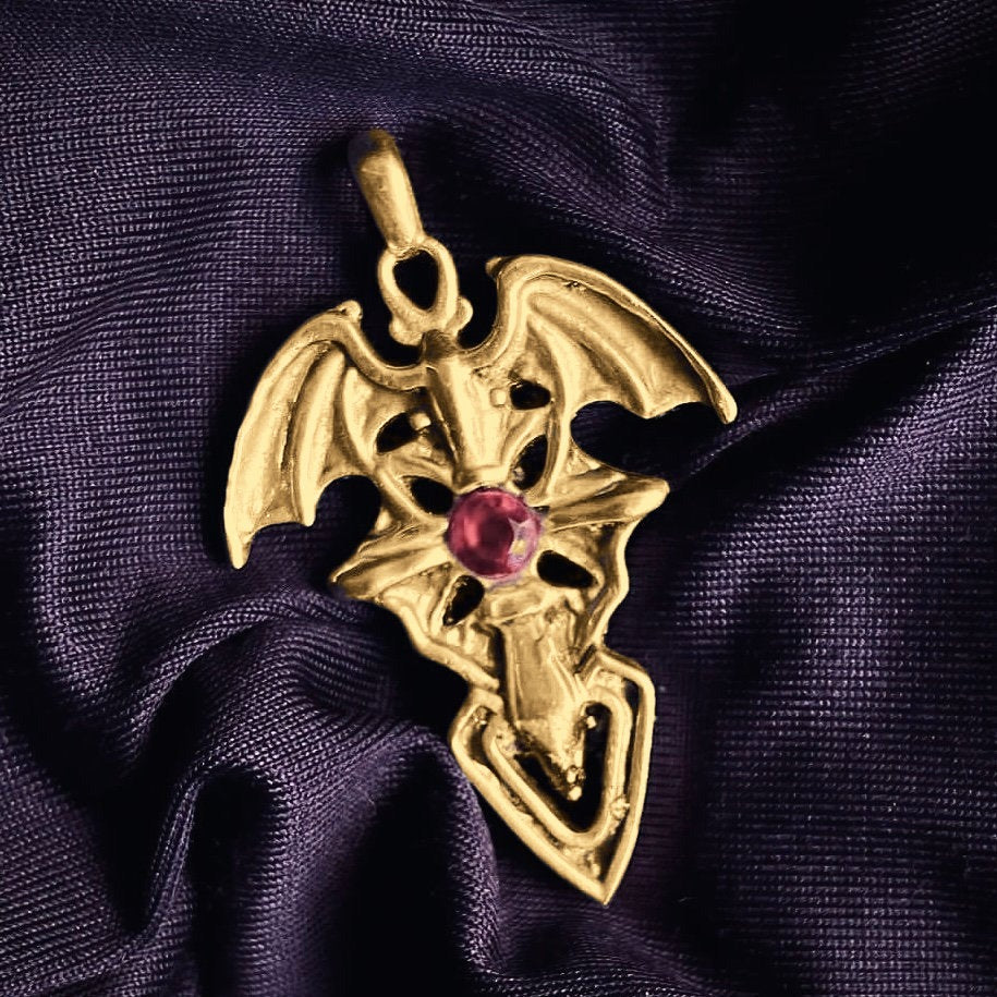 Vampire’s Pendant